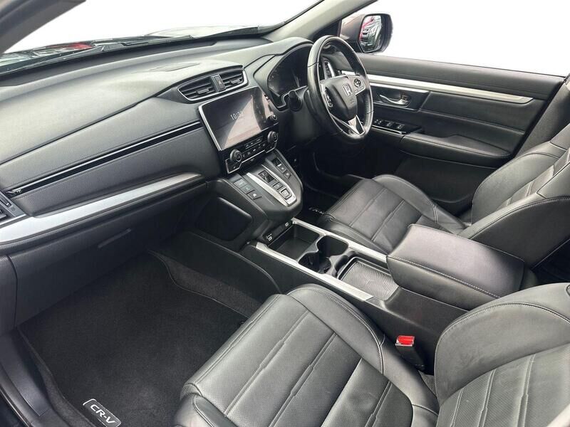 More views of Honda CR-V