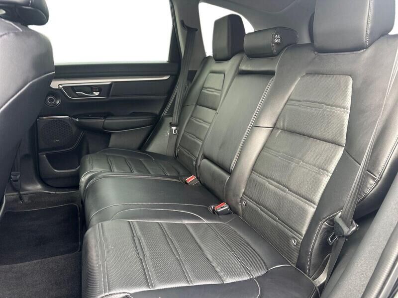 More views of Honda CR-V