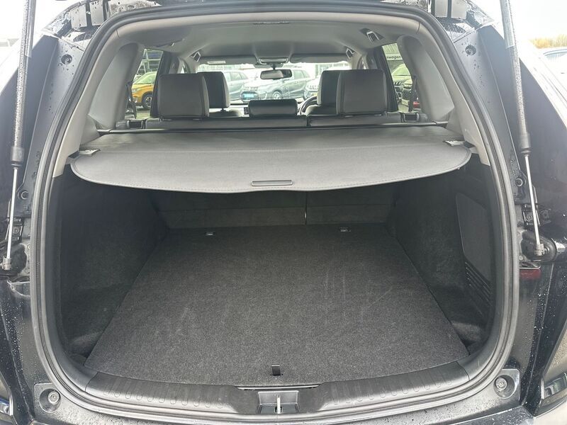 More views of Honda CR-V
