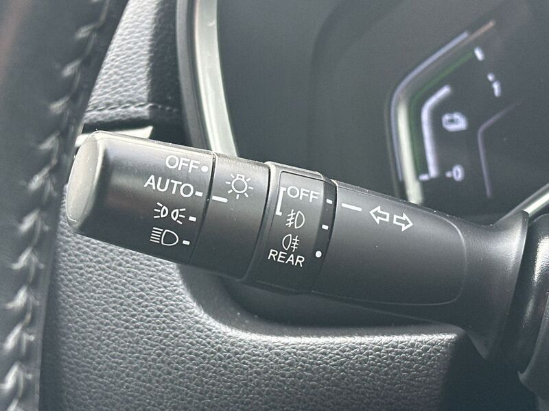 More views of Honda CR-V