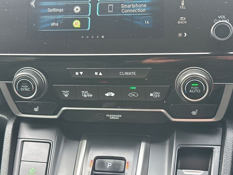More views of Honda CR-V