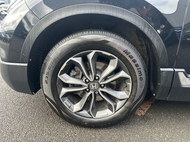 More views of Honda CR-V