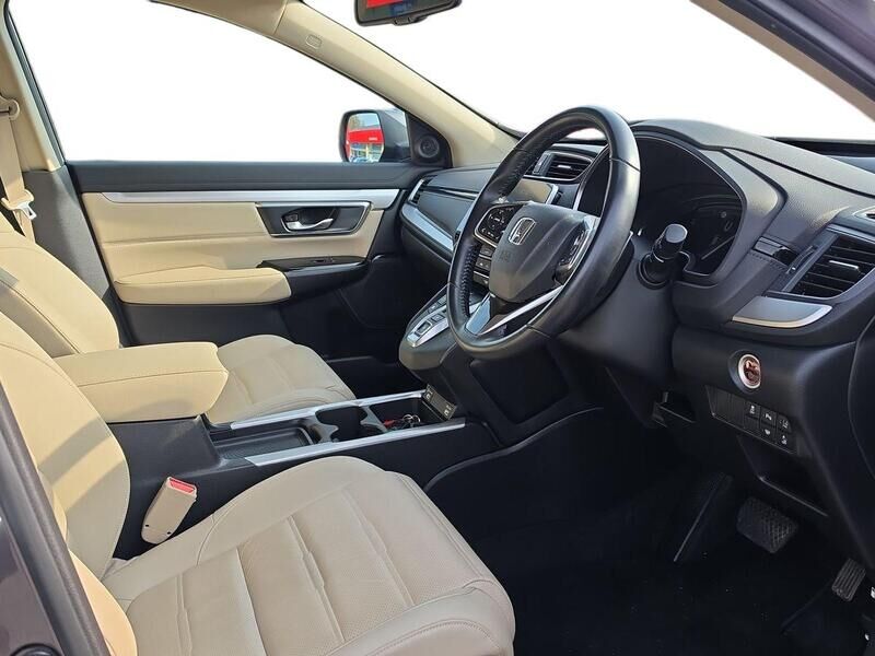 More views of Honda CR-V