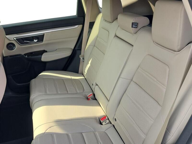 More views of Honda CR-V