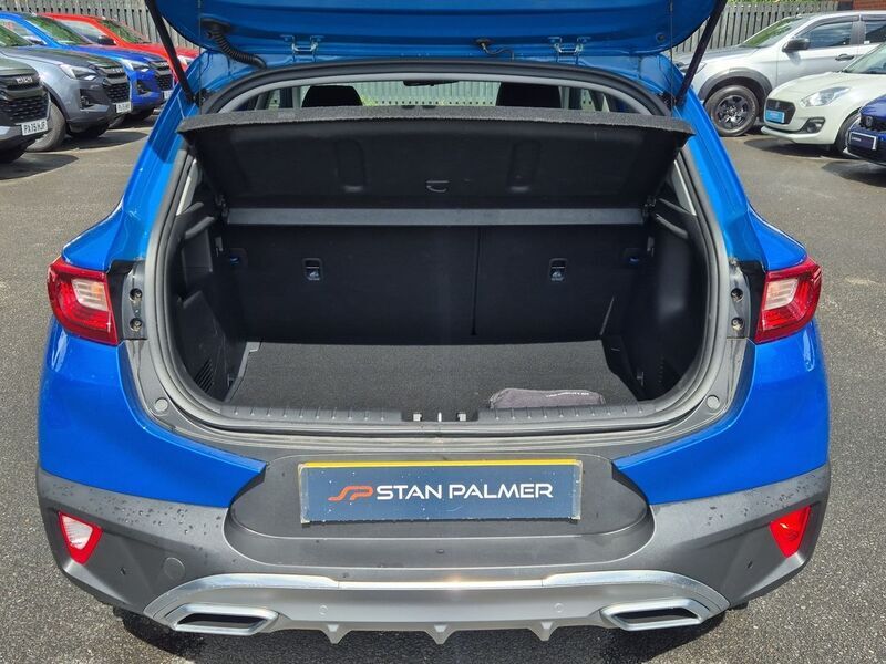More views of Kia Stonic