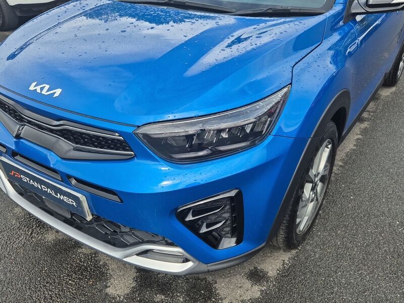 More views of Kia Stonic