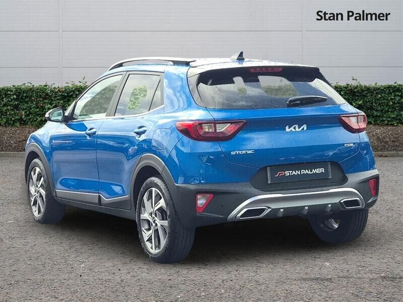 More views of Kia Stonic