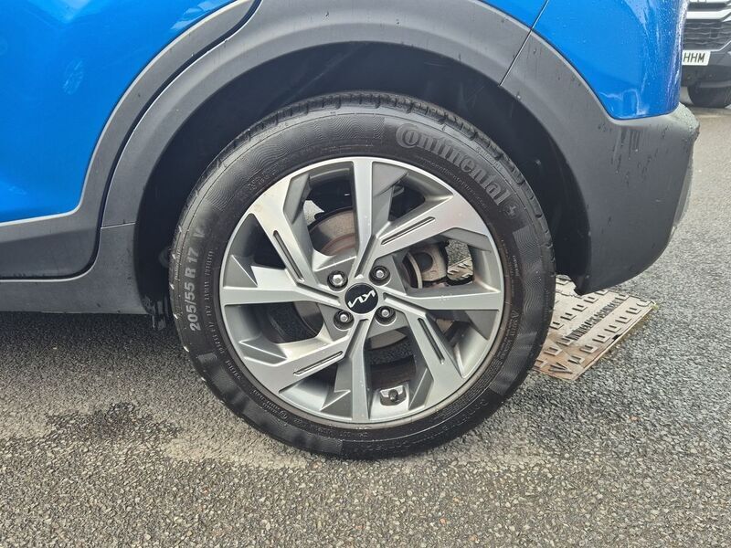 More views of Kia Stonic