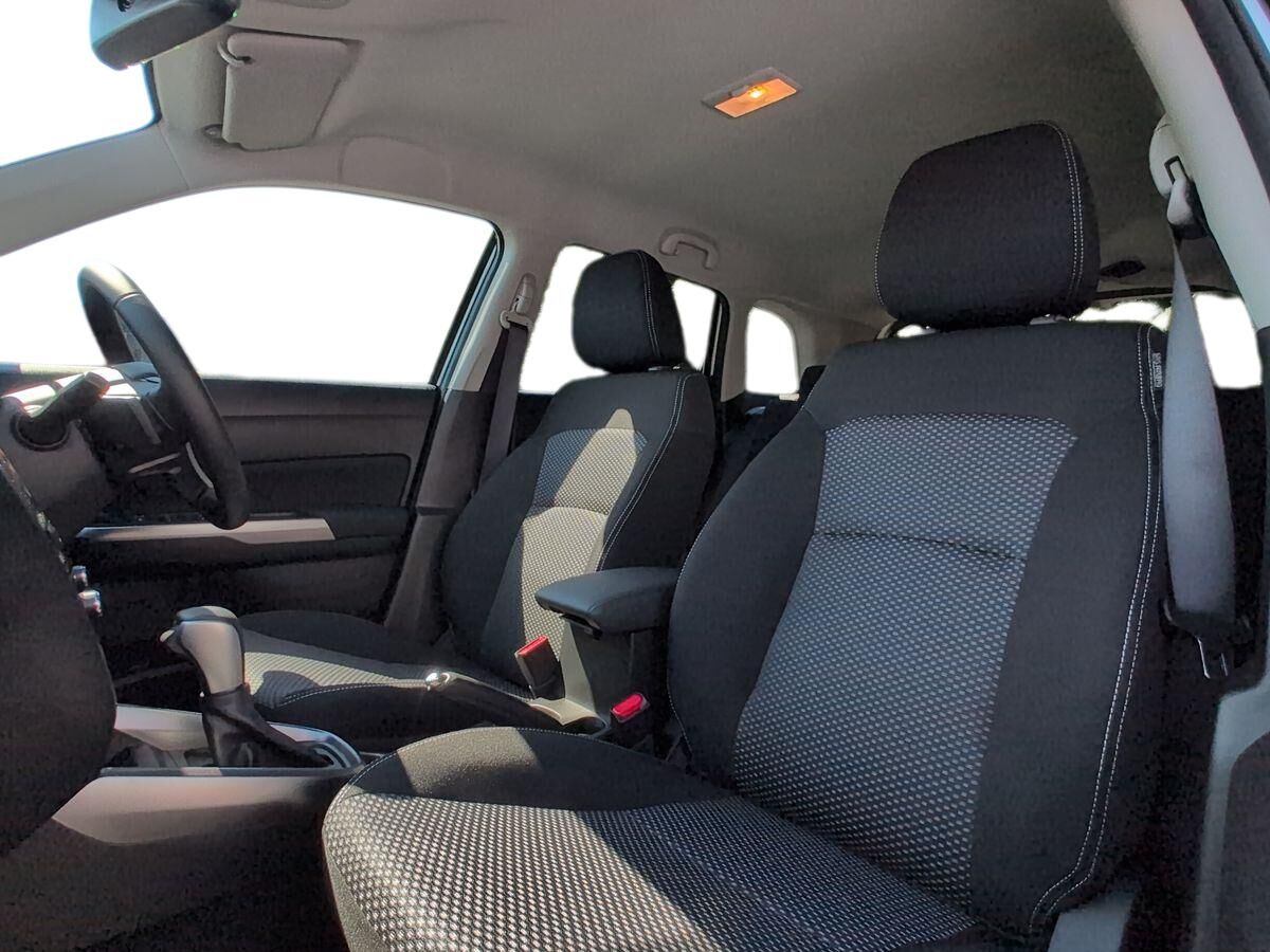 More views of Suzuki Vitara