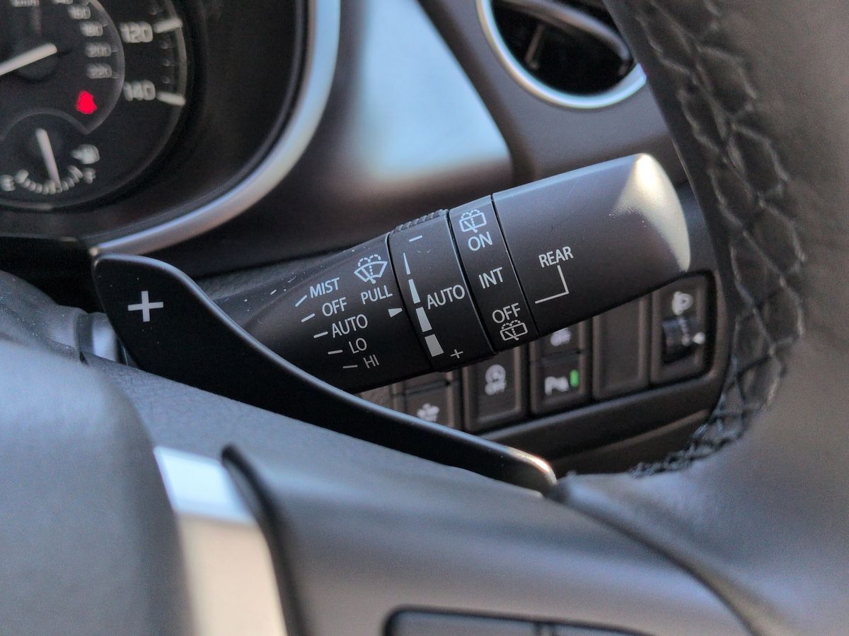 More views of Suzuki Vitara