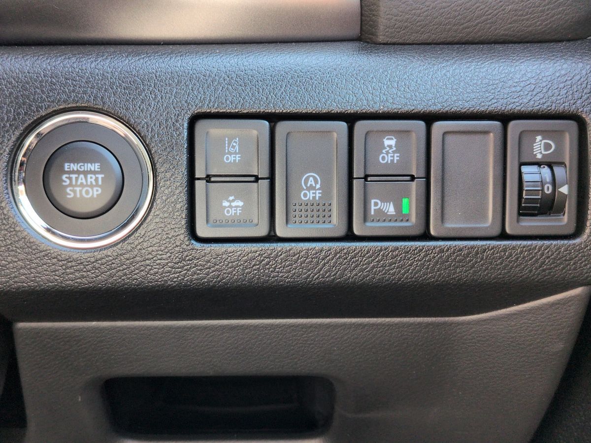 More views of Suzuki Vitara