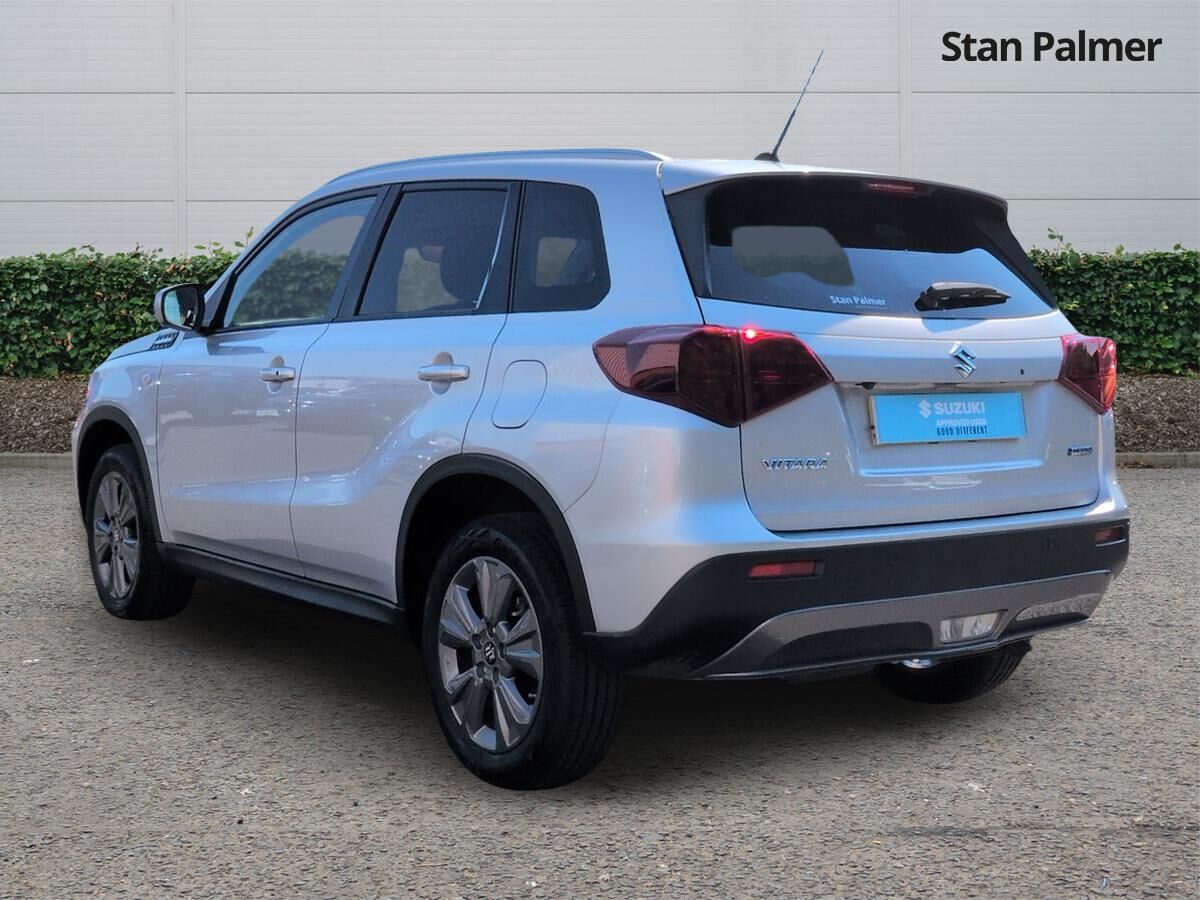 More views of Suzuki Vitara