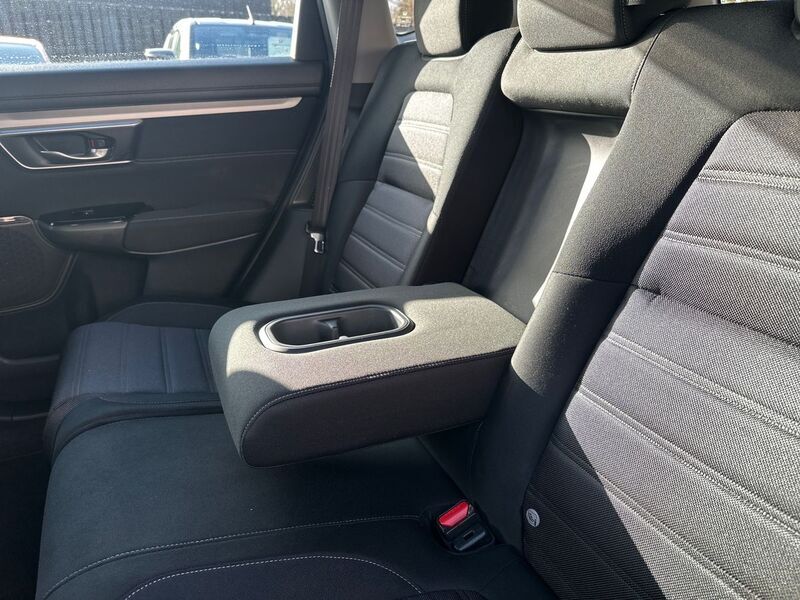 More views of Honda CR-V
