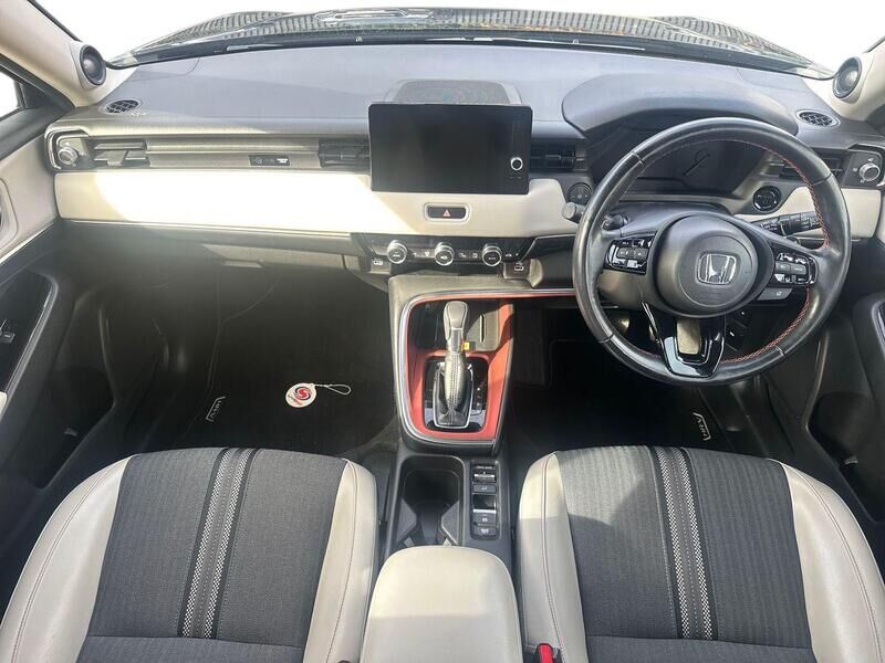 More views of Honda HR-V