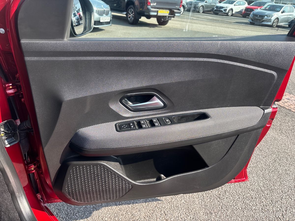 More views of Dacia Sandero