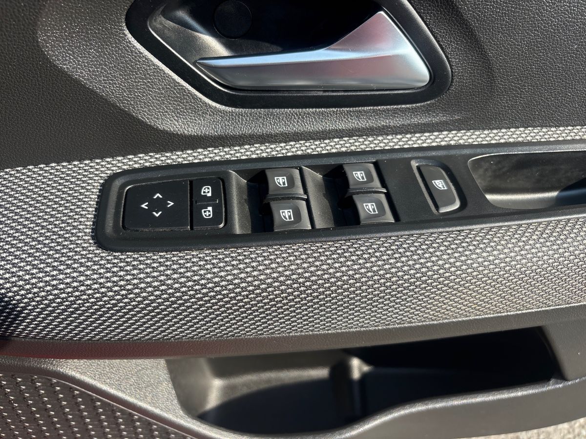 More views of Dacia Sandero