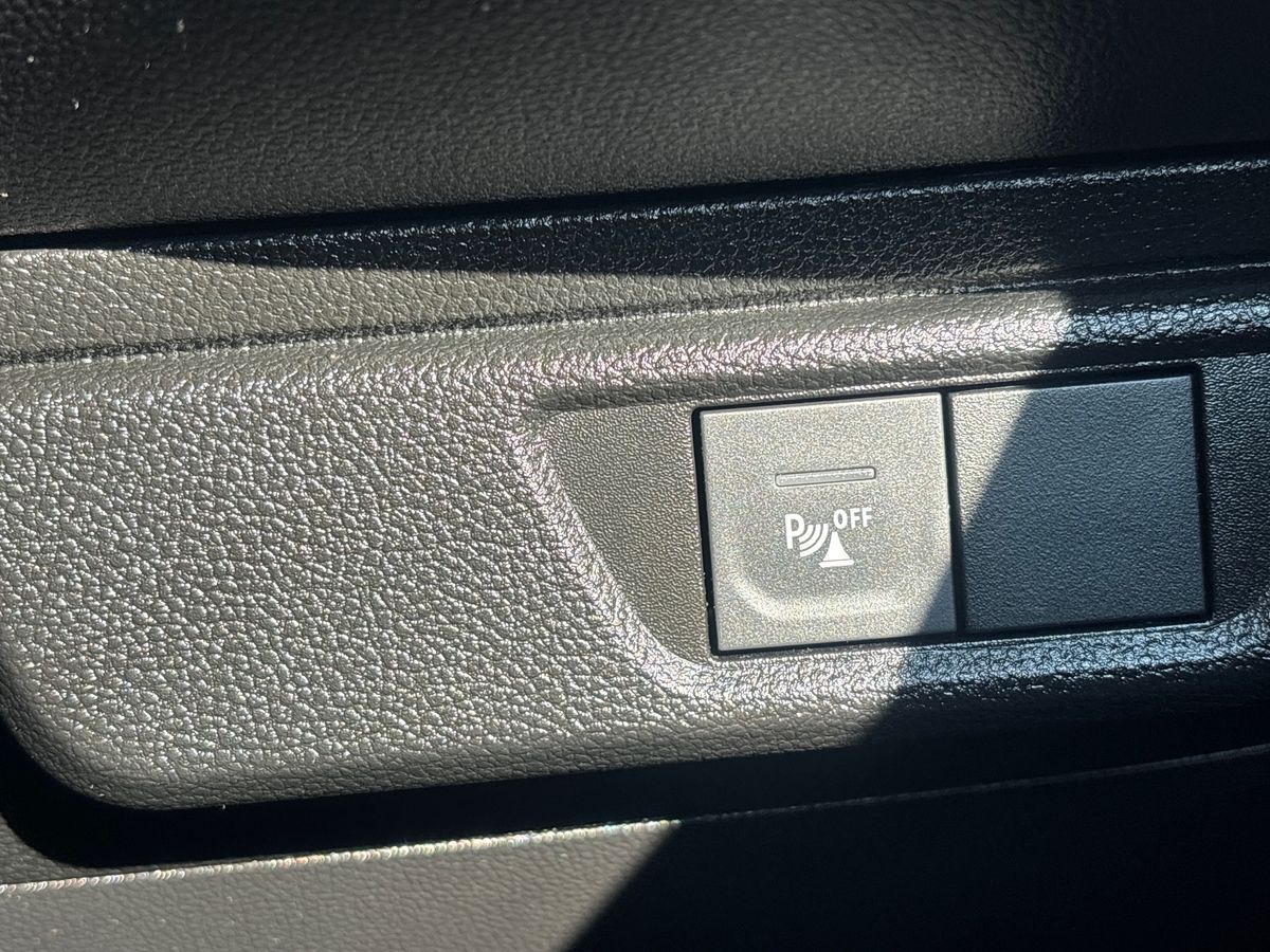 More views of Dacia Sandero