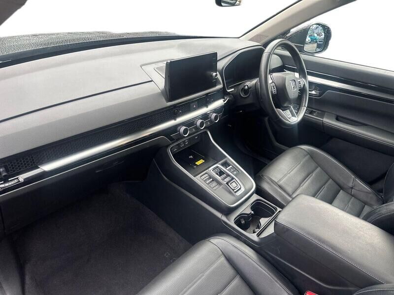 More views of Honda CR-V
