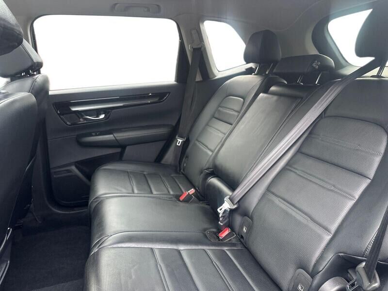 More views of Honda CR-V