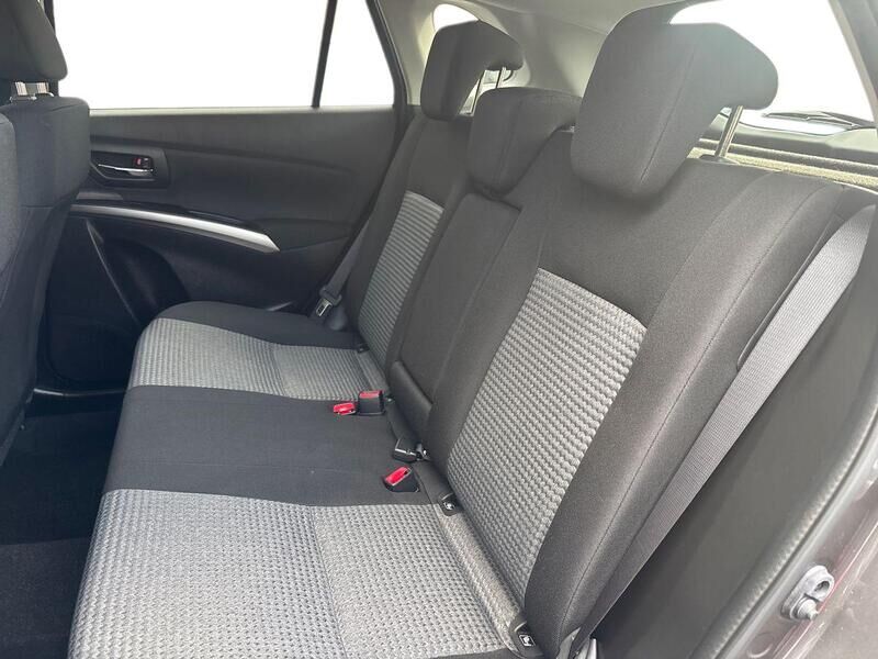 More views of Suzuki S-Cross