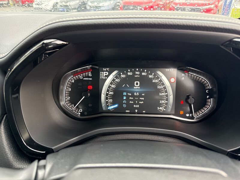 More views of Isuzu D-Max