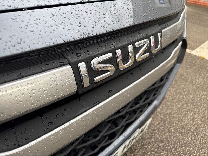 More views of Isuzu D-Max
