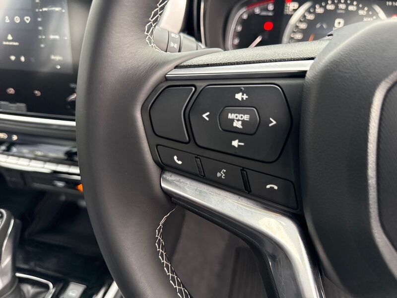 More views of Isuzu D-Max