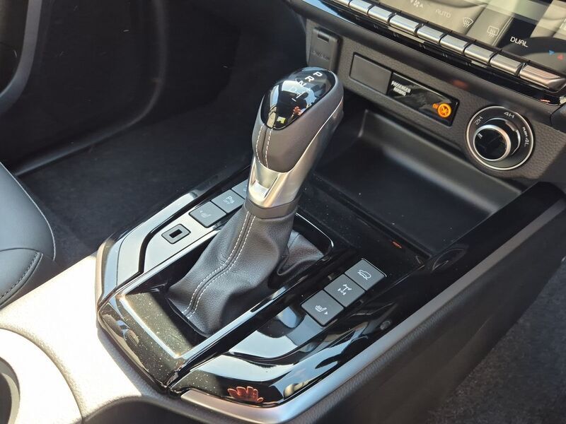 More views of Isuzu D-Max