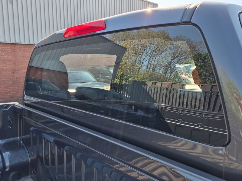 More views of Isuzu D-Max