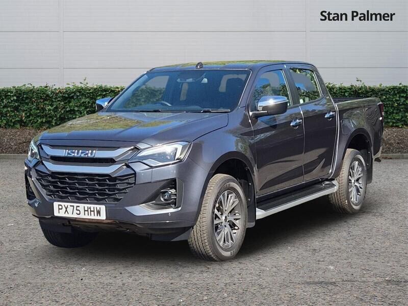 More views of Isuzu D-Max