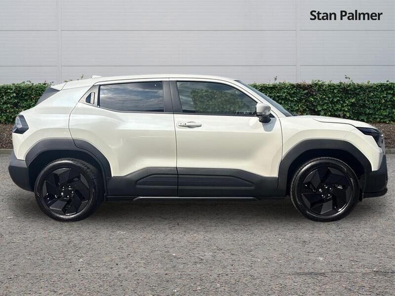 More views of Suzuki e Vitara