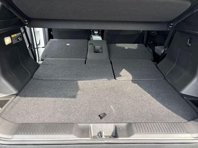 More views of Suzuki e Vitara