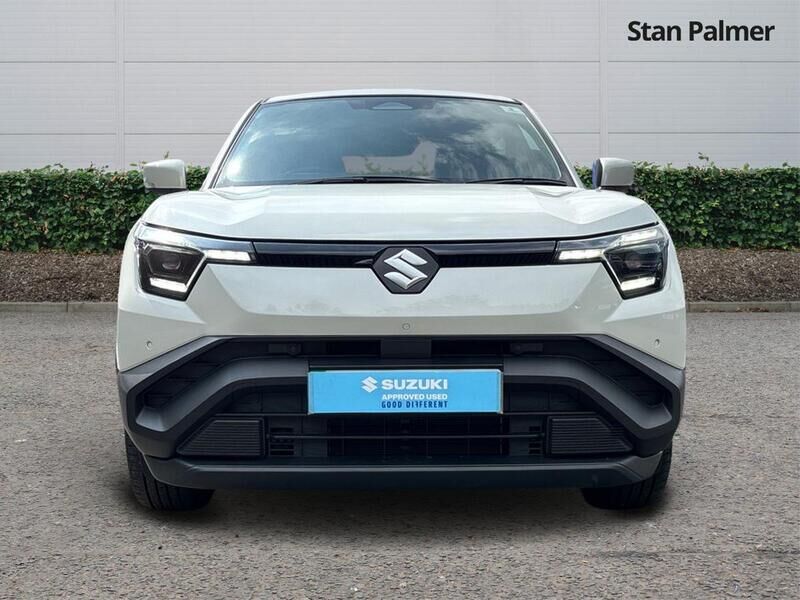 More views of Suzuki e Vitara