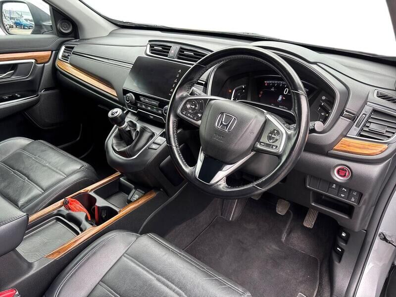 More views of Honda CR-V