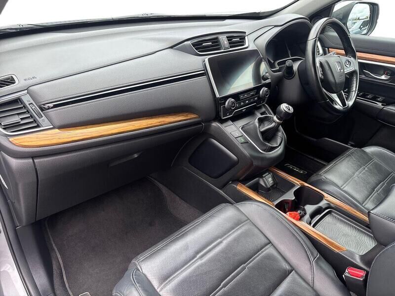 More views of Honda CR-V