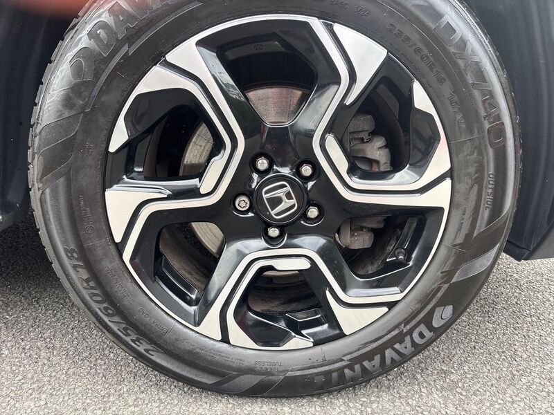 More views of Honda CR-V