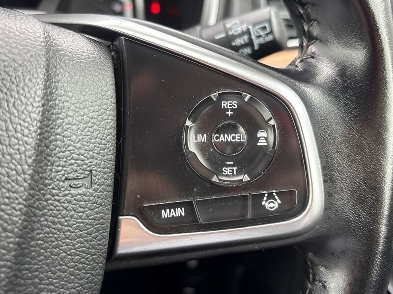 More views of Honda CR-V