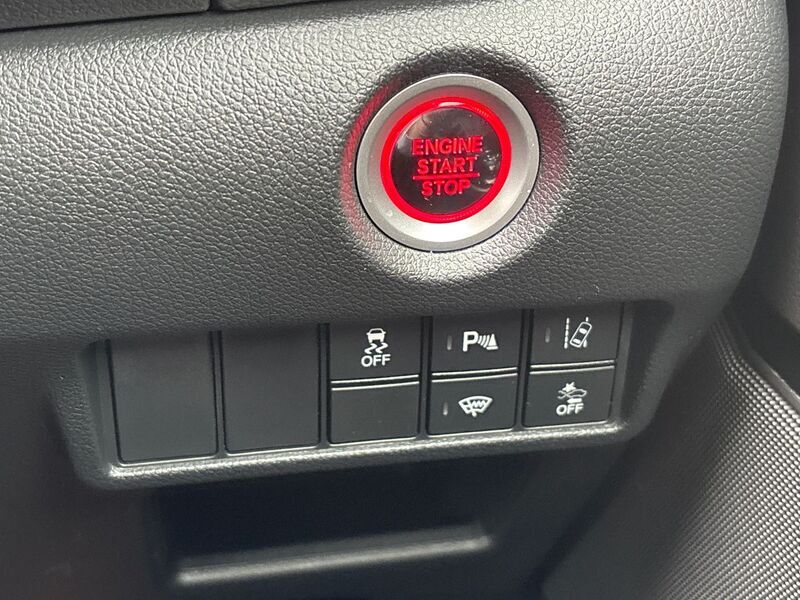 More views of Honda CR-V