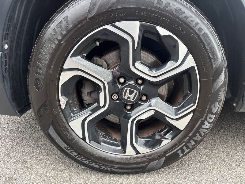 More views of Honda CR-V