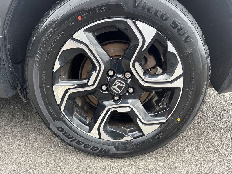 More views of Honda CR-V