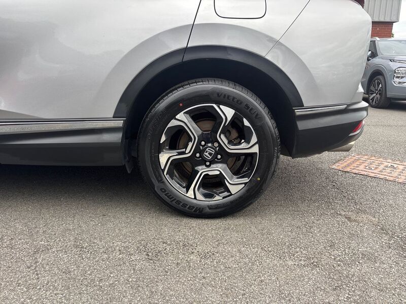 More views of Honda CR-V