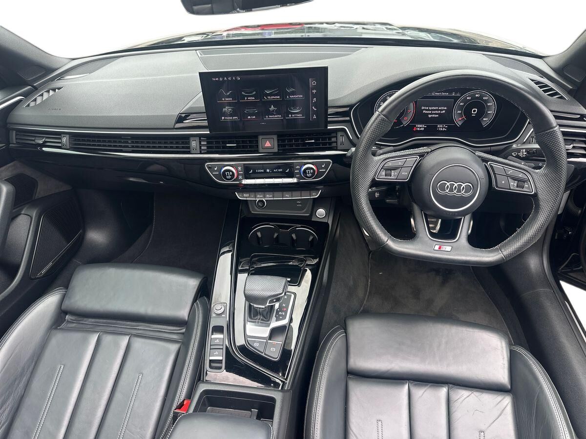 More views of Audi A5 Cabriolet