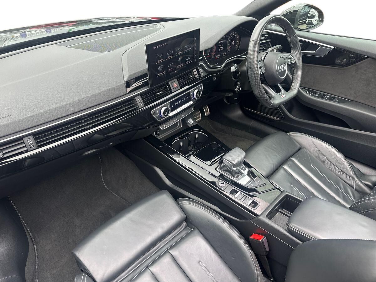 More views of Audi A5 Cabriolet