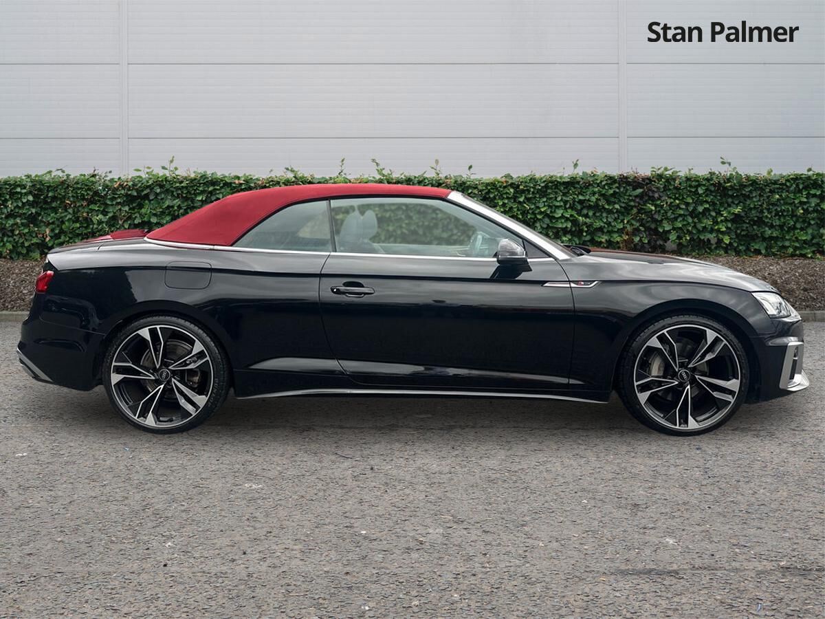 More views of Audi A5 Cabriolet