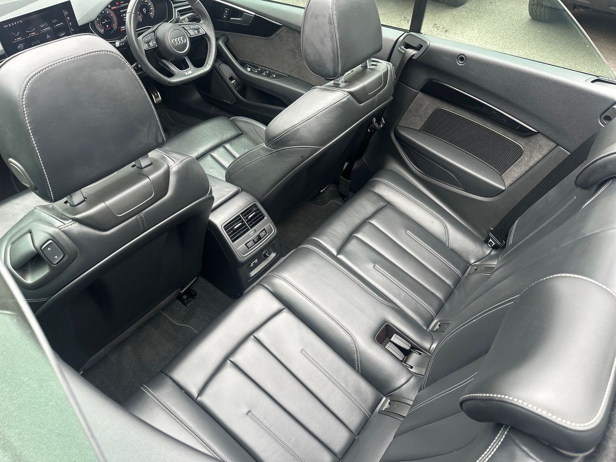 More views of Audi A5 Cabriolet