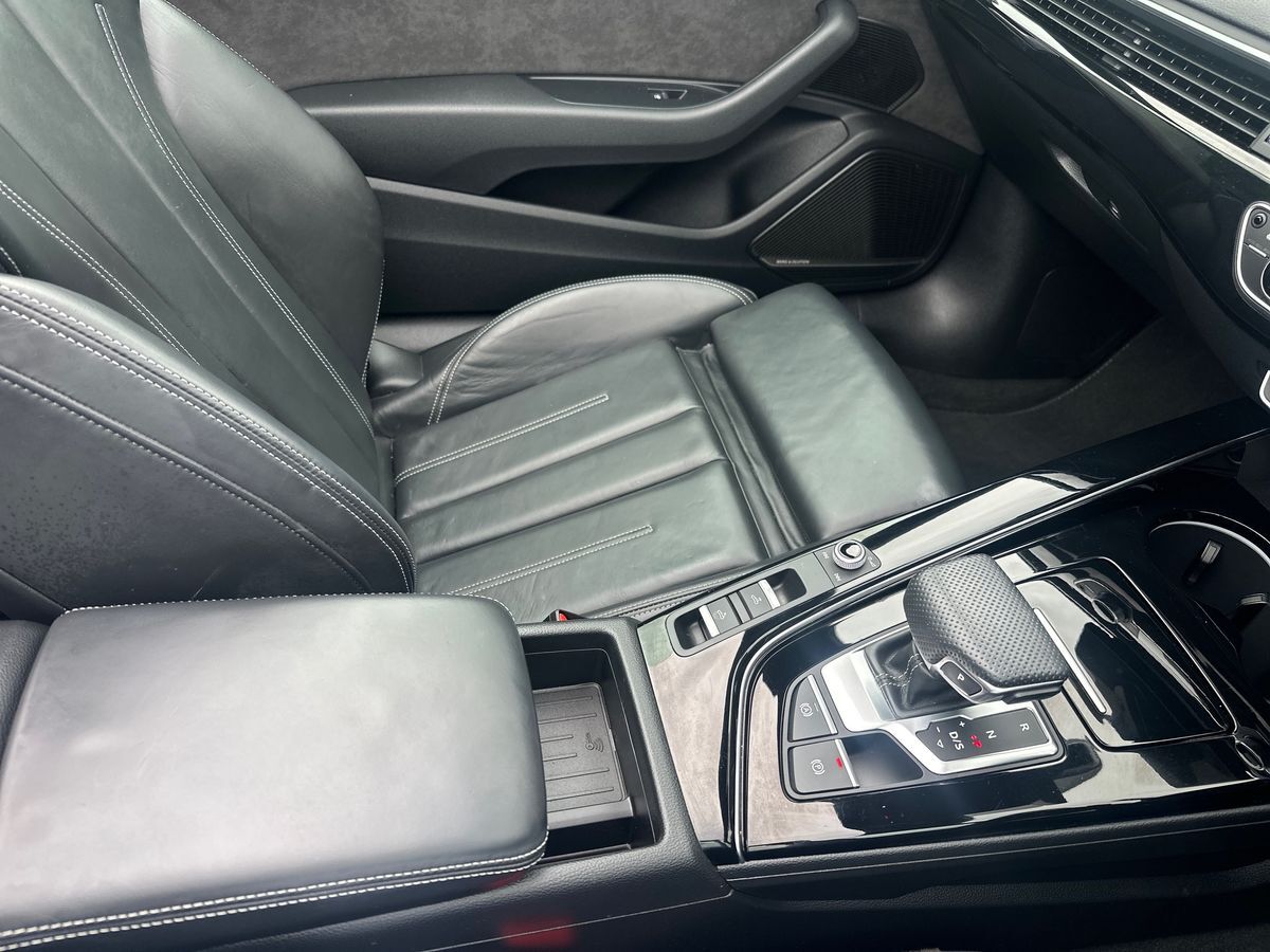 More views of Audi A5 Cabriolet