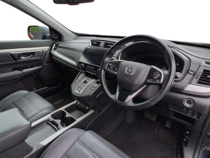 More views of Honda CR-V