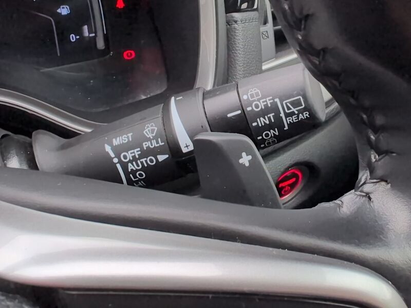 More views of Honda CR-V