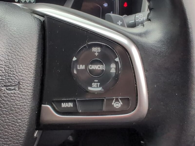 More views of Honda CR-V