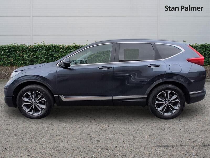 More views of Honda CR-V
